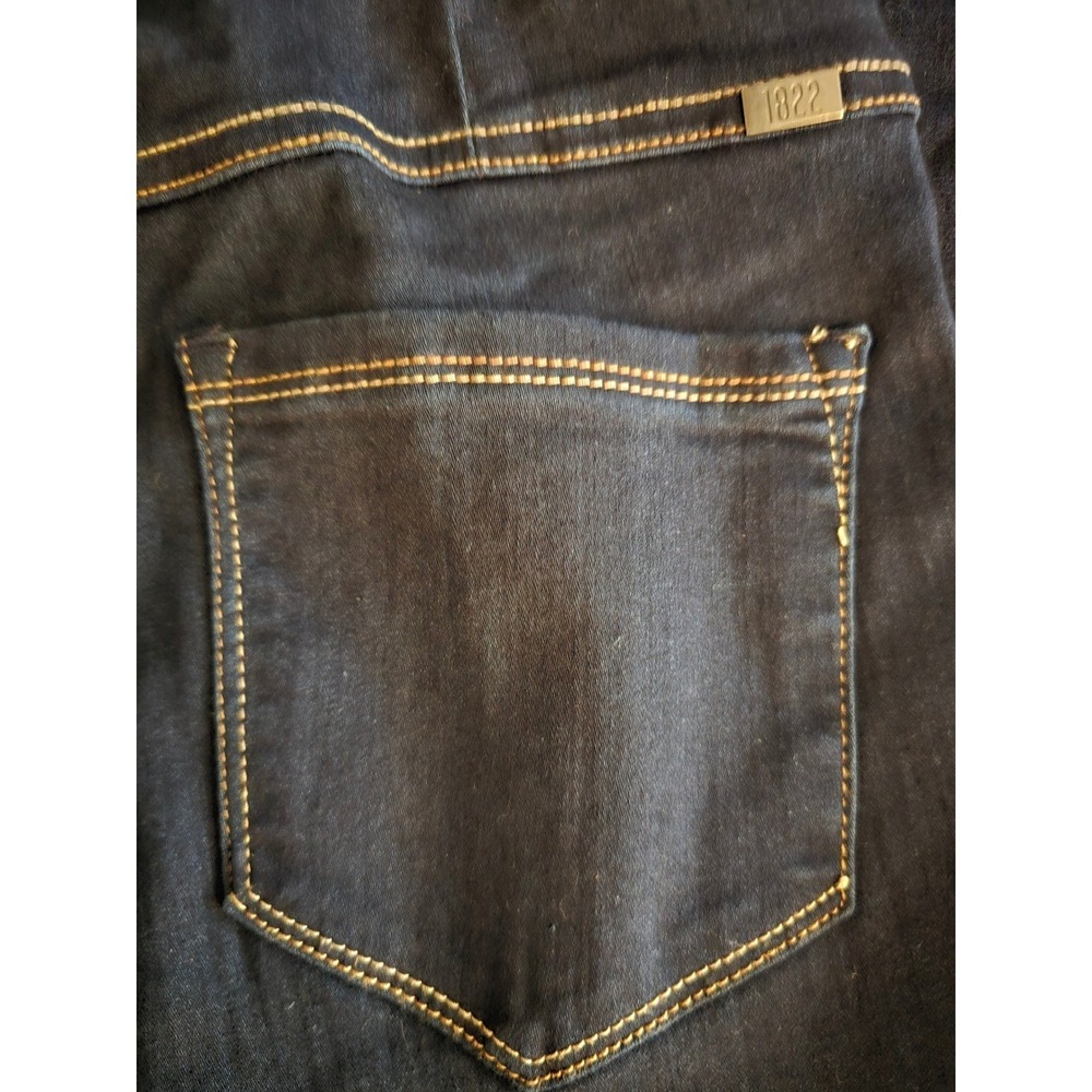 1822 Denim Womens High Rise Pull On Flare Jeans Dark Indigo Blue Size 12 Stretch - Picture 9 of 10